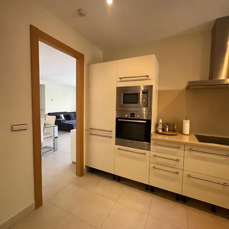 Luxury Samara Luxury * Μαρμπέλλα