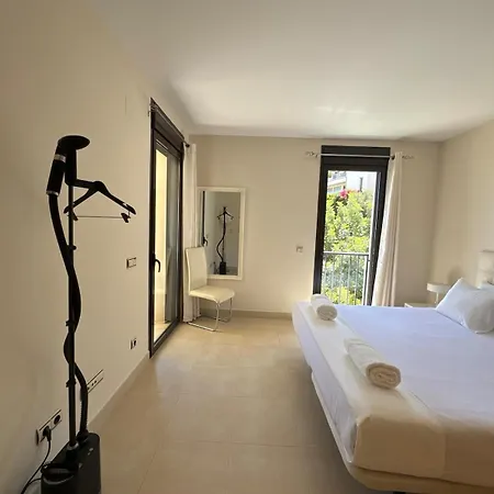 Luxury Samara Luxury * Μαρμπέλλα
